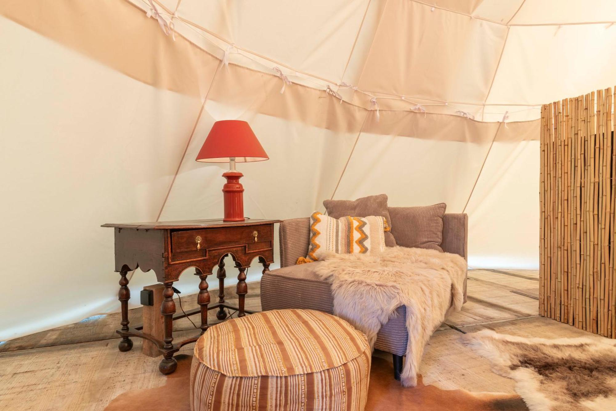 Отель Tipi Bo Deluxe Kaprijke Экстерьер фото